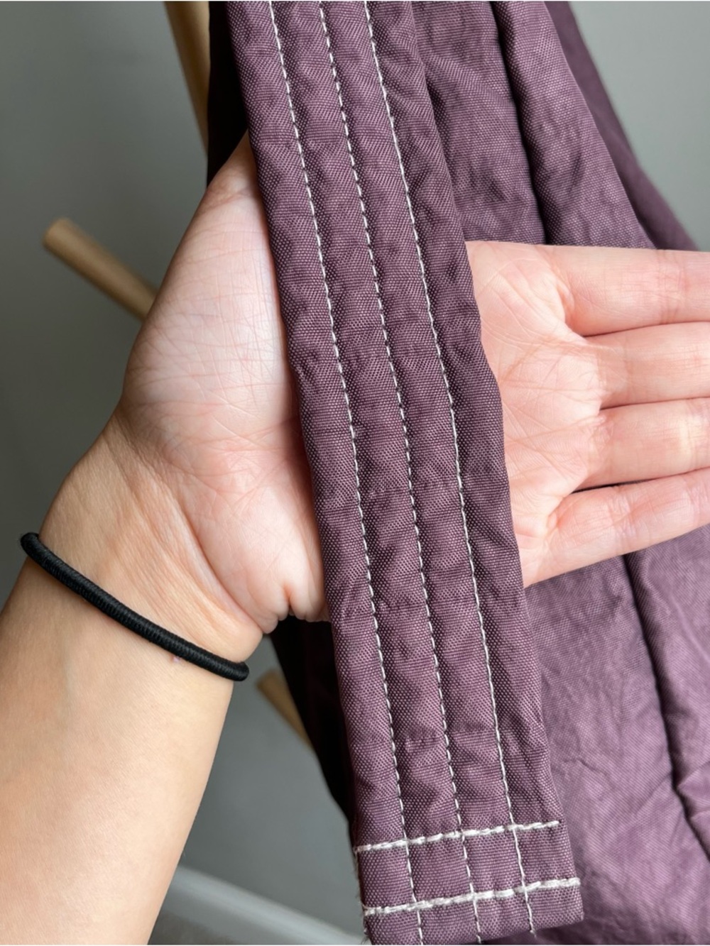 BAGGU Standard Grape Shoulder Bag - Picture 4 of 9